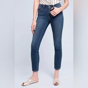 Anthropologie Pilcro Stet denims size 27 crop medium wash